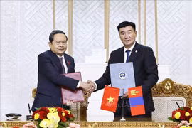 Quốc hội Việt Nam và Quốc hội Mông Cổ ký Bản ghi nhớ hợp tác