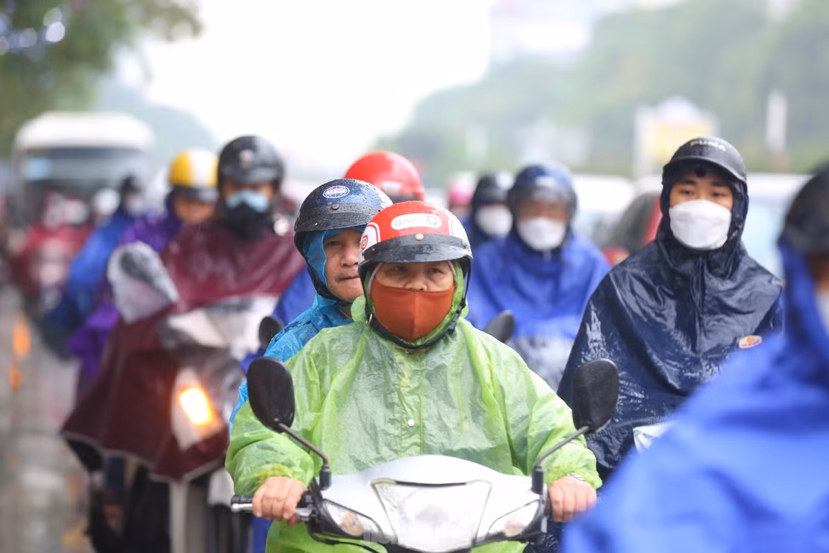 Hầu hết các khu vực trên cả nước sẽ đón mưa dông rải rác trong chiều tối nay (13/8).