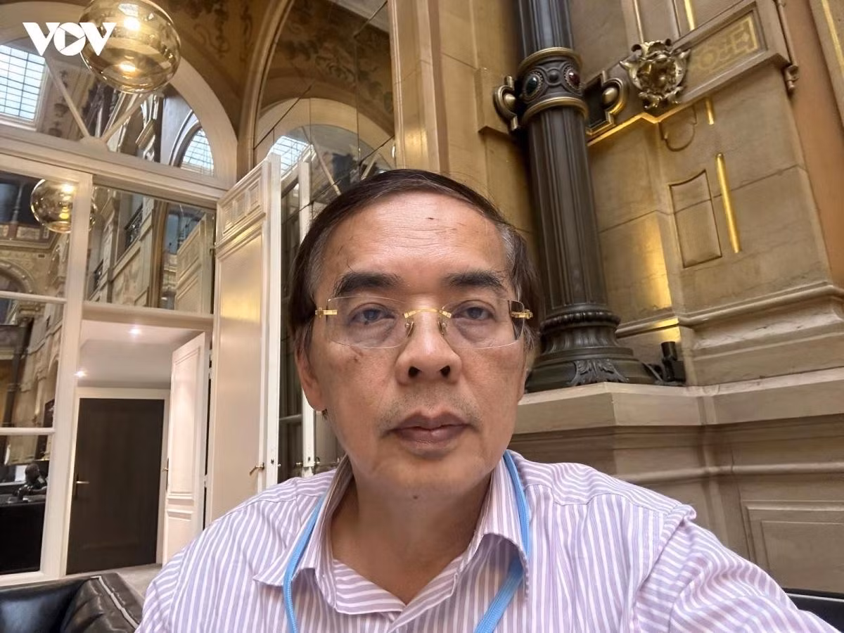Bác sĩ Võ Toàn Trung, Trưởng khoa Hồi phục chức năng tại Bệnh viện Bullion, kỳ vọng chuyến thăm lần này của Tổng Bí Thư, Chủ tịch nước Tô Lâm sẽ mang lại nhiều cơ hội đẩy mạnh sự hợp tác quan hệ giữa Pháp - Việt (Ảnh: Anh Tuấn/VOV)