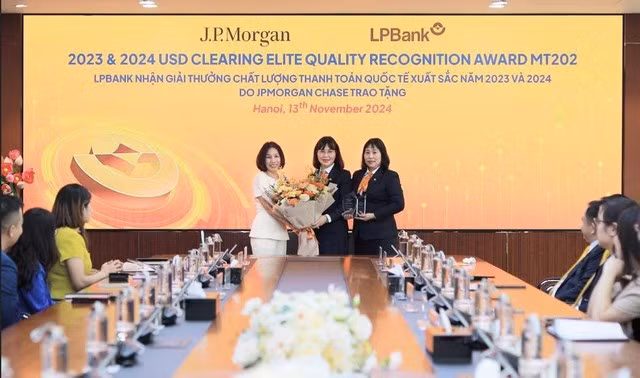 lpbank5.jpg