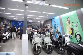 [VIDEO] Hà Nội yêu cầu đăng ký chuyển đổi xe xăng sang điện tại Hoàn Kiếm