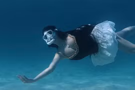Hot girl Sài Thành khoe loạt ảnh lặn biển tựa mỹ nhân ngư