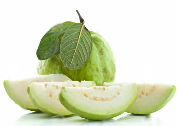 Loại quả quê giá rẻ nhưng nhiều vitamin C gấp 4 lần cam ảnh 1
