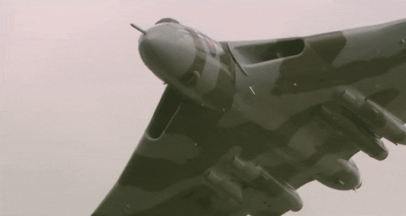 Avro Vulcan huyền thoại một thời của không quân chiến lược Anh