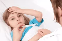 Vì sao truyền dịch tại nhà khiến trẻ sốt siêu vi nguy hiểm hơn?