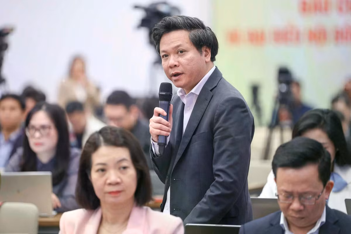 ong-tuan-bo-noi-vu-177329329981779687478.jpg
