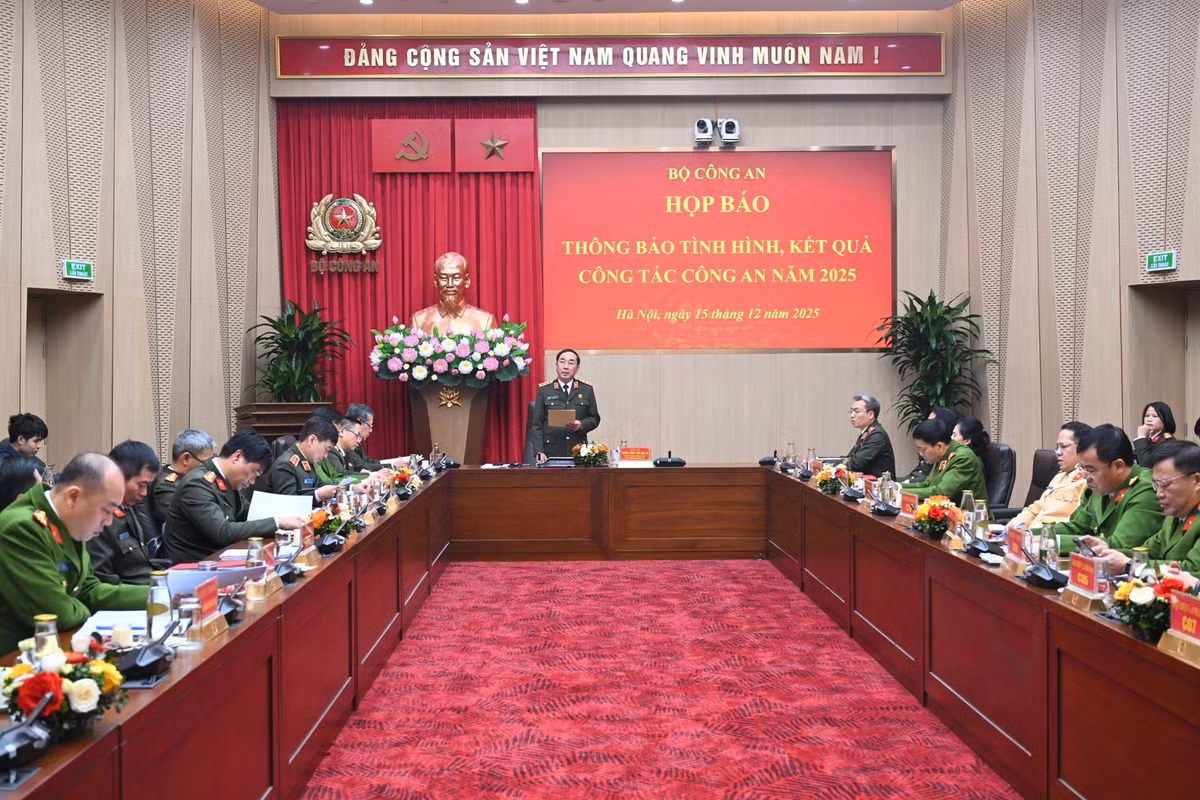 library-20251215171202-71d0d23b-4521-4c1e-9989-211b9b824aff-toan-canh.jpg