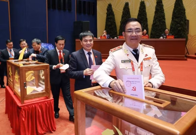 vna-potal-dai-hoi-xiv-cua-dang-bau-ban-chap-hanh-trung-uong-khoa-xiv-800-3.jpg