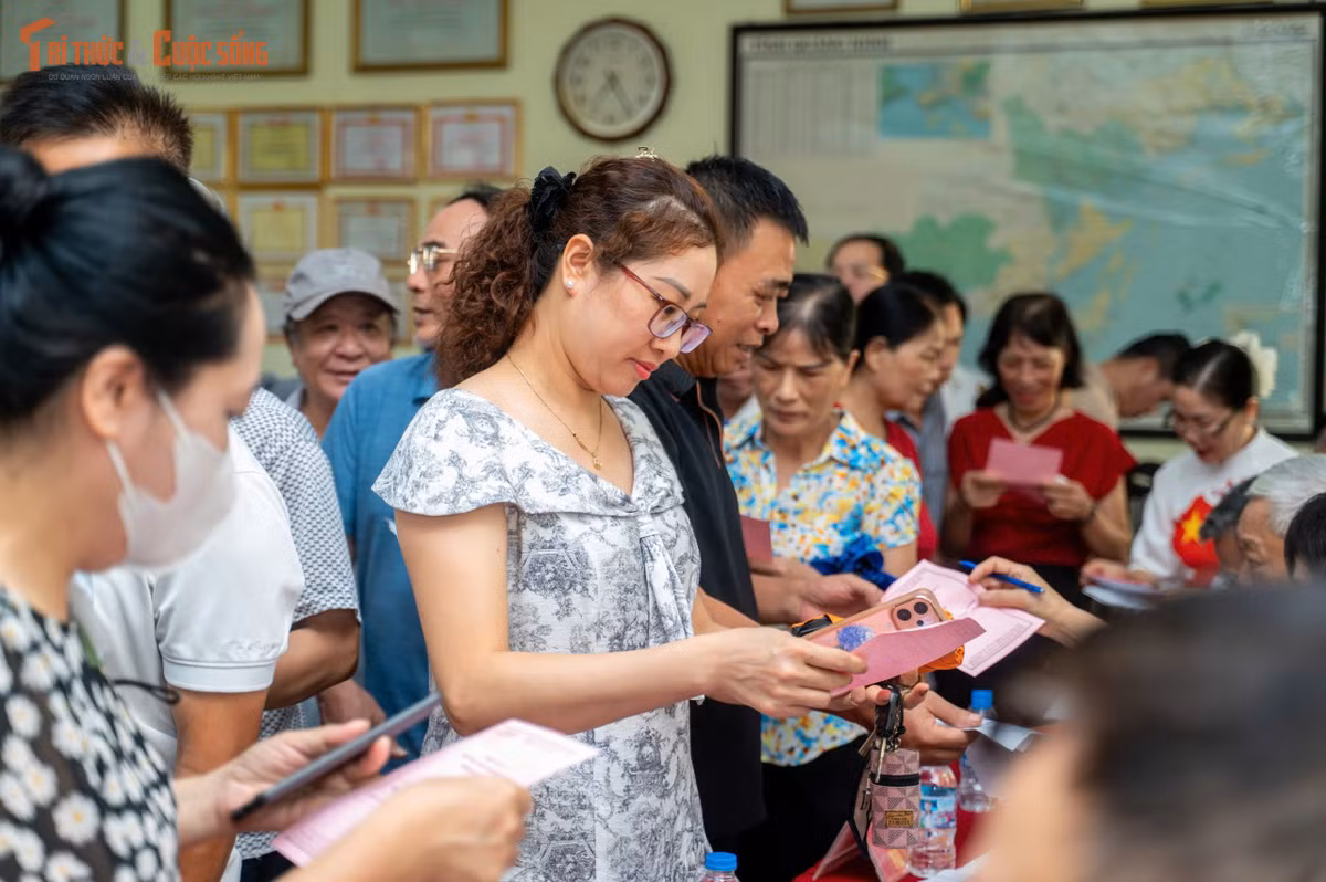Gallery - [GALLERY] Quảng Ninh đồng loạt bầu 624 trưởng thôn, bản - image 13