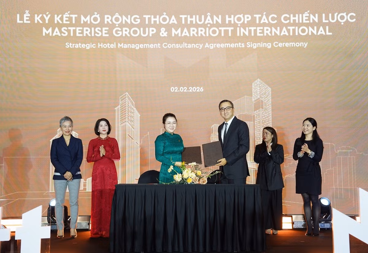 1-hinh-ky-ket-1-le-ky-ket-cac-du-an-giua-masterise-group-va-marriott-international.jpg