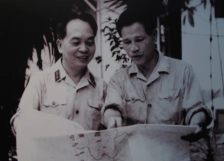 200 hình ảnh, hiện vật quý về Đại tướng Nguyễn Chí Thanh