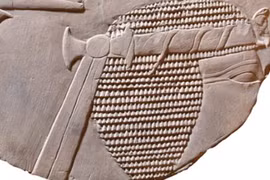 Nữ Pharaoh Hatshepsut xuất hiện trên phù điêu gây sốt giới khảo cổ