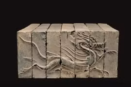 Bí ẩn viên gạch trong mộ cổ, linh thú, thông điệp trường sinh gây tranh cãi