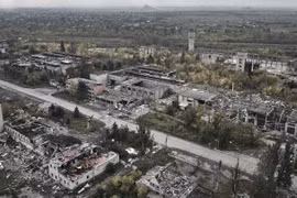 Nga xuyên thủng Pokrovsk, miền Đông Ukraine rung chuyển