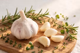Mẹo dùng tỏi giúp món ăn đậm vị mà không cần nhiều gia vị