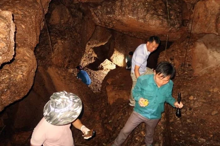 Bộ xương khô dưới hang sâu hé lộ bí ẩn tội ác kinh hoàng