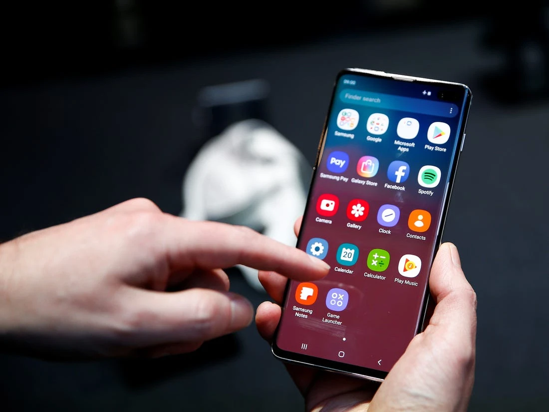 Xóa ngay 2 ứng dụng Android rò rỉ dữ liệu cá nhân