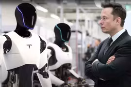 Elon Musk dự báo 1 tỷ robot hình người trong 10 năm