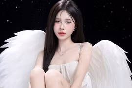 Shizuka "đốt mắt" fan với ảnh sinh nhật tuổi 18 gợi cảm ngỡ ngàng 