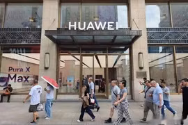 [GALLERY] Huawei tung “Định luật Tao”, cuộc chơi chip toàn cầu sắp đổi chiều?
