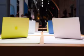 MacBook Neo lao đao vì AI, Apple có thể hụt 40% máy