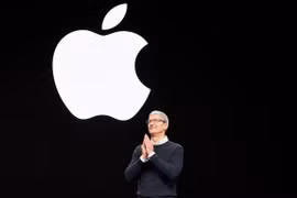 Tim Cook bác tin rời Apple, tiếp tục giữ ghế CEO