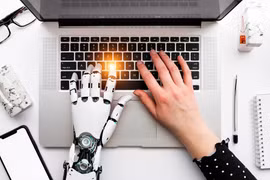 Phân tích 40.000 bài đăng, phát hiện 90% do AI viết