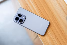  [GALLERY] OPPO Find X9s, flagship nhỏ gọn khiến gen Z mê mẩn 