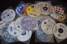 [GALLERY] Sony khai tử đĩa game, kỷ nguyên PlayStation khép lại