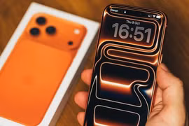 [GALLERY] Sự thật bất ngờ, Samsung đứng sau màn hình đỉnh nhất iPhone 