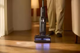 Vì sao nhà có robot vẫn cần máy lau sàn cầm tay