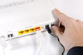 Rút phích cắm WiFi mỗi ngày có hại router?