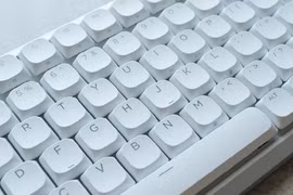 [GALLERY] Corsair Vanguard Air 99 Wireless, bàn phím 6 triệu gây sốt