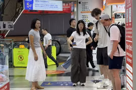 Khu chợ công nghệ lớn nhất thế giới đổi đời nhờ AI