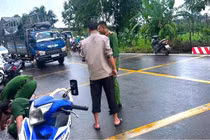 Thầy giáo dạy thể dục sát hại nữ nhân viên thiết bị do mâu thuẫn tình ái 