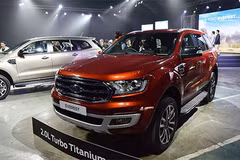 Ford Everest 2018 ra mắt tại Thái Lan, giá từ 910 triệu đồng