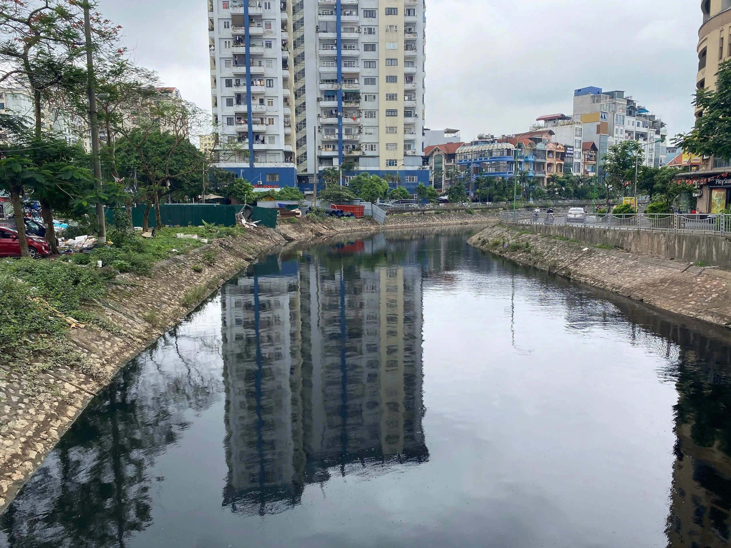 Sông nội đô có còn khả năng sống lại sau bao năm ô nhiễm?