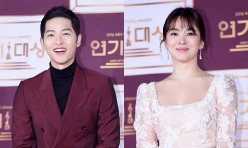 Khoảnh khắc nữ tính giống hệt con gái của Song Joong Ki