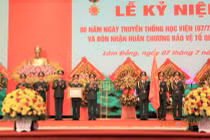 Học viện Lục quân đón nhận Huân chương Bảo vệ Tổ quốc hạng Nhất