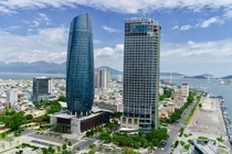 Chuyển tiền điện tử từ 1.000 USD tại Trung tâm tài chính quốc tế phải báo cáo