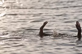 Ba học sinh ở Phú Thọ đuối nước, hai cháu tử vong thương tâm