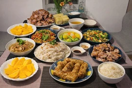 Thể lệ cuộc thi viết chủ đề “Bữa cơm gia đình ấm áp yêu thương”