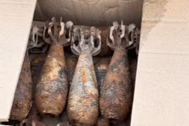 Phú Thọ lên phương án xử lý hàng chục lựu đạn, đạn cối ven sông Đà