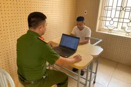 Gây tai nạn chết người, tài xế đưa ô tô vào trạm y tế cất giấu rồi bỏ trốn