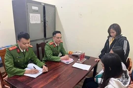 Để lại thư rồi bỏ nhà đi tìm việc, hai bé gái Phú Thọ được công an đưa về nhà