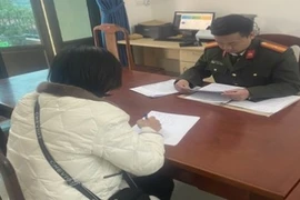 Chia sẻ tin mưa lũ “chết hàng trăm người”, một phụ nữ bị công an xử lý