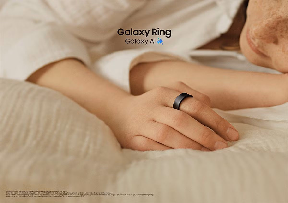 Tích hợp công nghệ cảm biến hiện đại, Galaxy Ring hỗ trợ đo nhịp tim, phân tích giấc ngủ, theo dõi mức năng lượng và tự động nhận diện hoạt động như đi bộ, chạy bộ. Điểm nổi bật là chỉ số Energy Score, đánh giá mức độ phục hồi thể chất qua các yếu tố: giấc ngủ, vận động, nhịp tim và biến thiên nhịp tim.