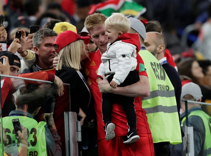 Ngắm thiên thần nhỏ của các cầu thủ Rakitic, Vida, Harry Kane