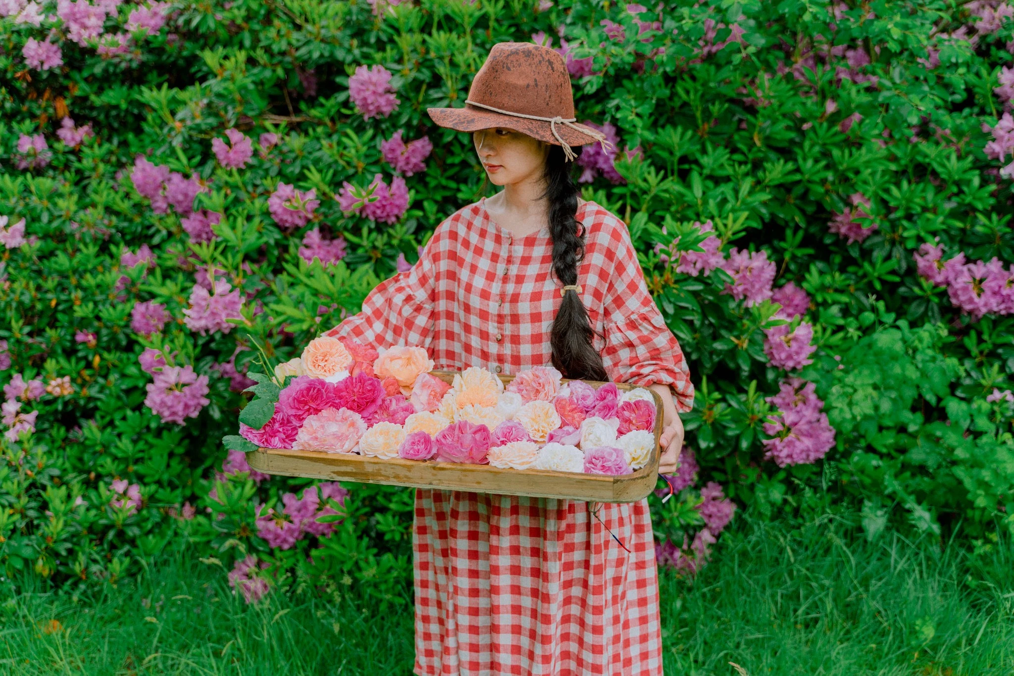 Nét cuốn hút của nữ Youtuber sở hữu kênh hơn 2 triệu theo dõi