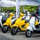 Người dân hào hứng sắm xe máy VinFast trong ngày hội